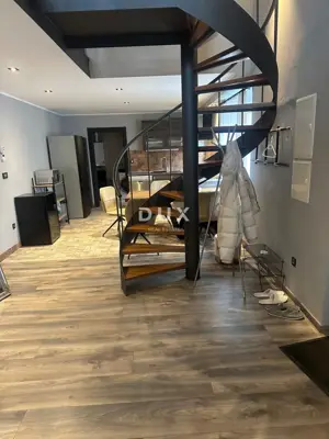 Stan 107 m², Donji grad - dvije etaže, namješten - 3