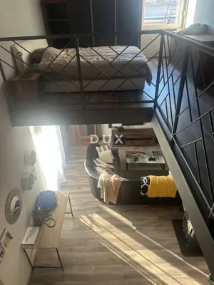 Stan 107 m², Donji grad - dvije etaže, namješten - 6