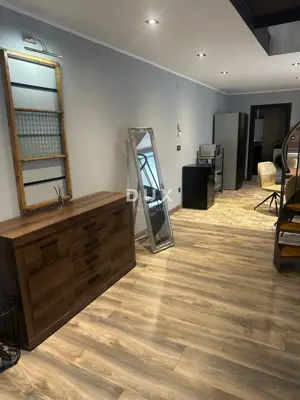 Stan 107 m², Donji grad - dvije etaže, namješten - 5
