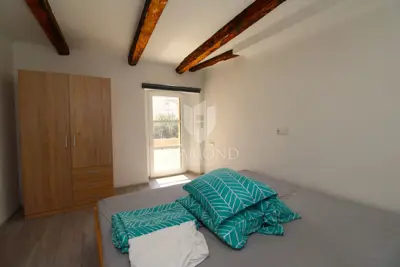 House 200 m², Milohnići - renovated and ready to move in - 6