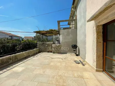 House 200 m², Milohnići - renovated and ready to move in - 5