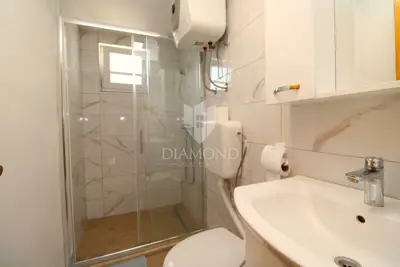 House 200 m², Milohnići - renovated and ready to move in - 8