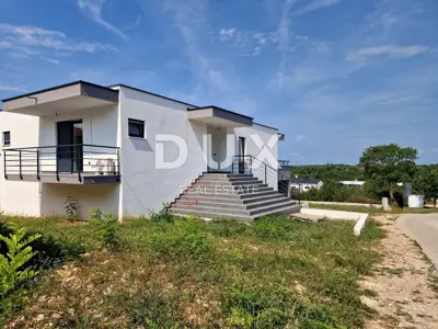 Haus 220 m², Labin - moderne Neubauimmobilie mit Pool - 8