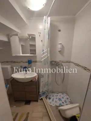 Kamena kuća 50 m², Betina - centar i terasa - 8