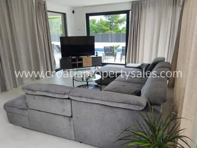 Villa 237 m², Šolta - modern villa with pool and wellness area - 4