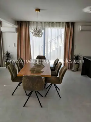 Villa 237 m², Šolta - modern villa with pool and wellness area - 7