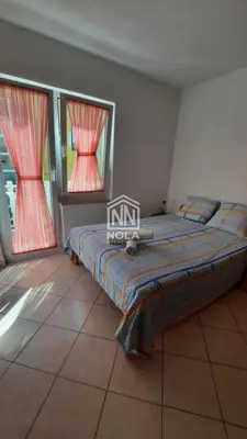 Haus 335 m² in Tribunj, 3 Wohneinheiten - 7