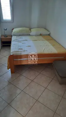 Haus 335 m² in Tribunj, 3 Wohneinheiten - 12