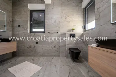 Villa in Rogoznica, quiet bay and sea view - 8