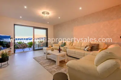 Villa in Rogoznica, quiet bay and sea view - 6