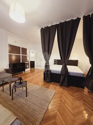 Stan 46 m², Vrbik - centralna lokacija i mirna ulica - 2