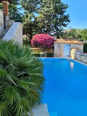 Poreč, okolica – prekrasna dvojna kuća s bazenom - 2
