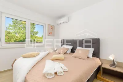 House 156 m², Svetvinčenat - quiet settlement and pool - 18