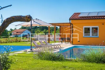 House 156 m², Svetvinčenat - quiet settlement and pool - 4