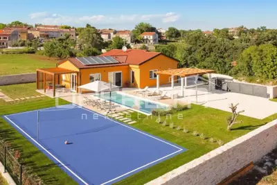House 156 m², Svetvinčenat - quiet settlement and pool - 2