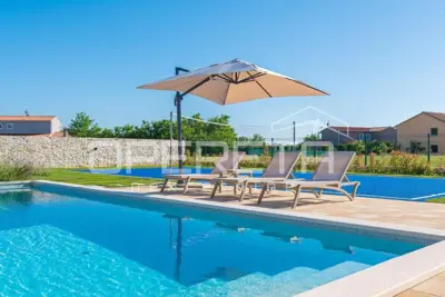 House 156 m², Svetvinčenat - quiet settlement and pool - 3
