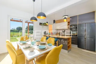 House 156 m², Svetvinčenat - quiet settlement and pool - 7