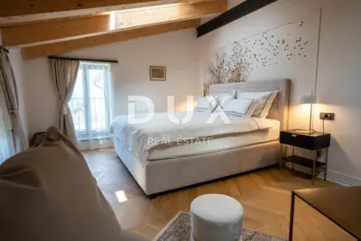 Hotel 758 m², Buje - restaurant, pool and sea view - 13