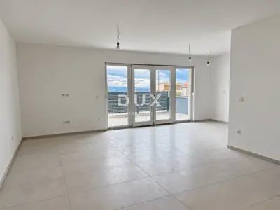 Dalmacija, Makarska, trosobni stan, 82,74 m², vrt - 2