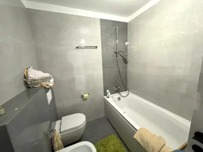 House 195 m², Šišan - quiet street and two apartments - 8