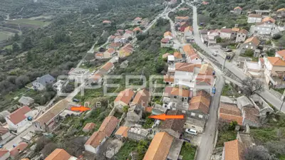 Kamene kuće, Smokvica na Korčuli, mirna ulica i vinogradi - 8