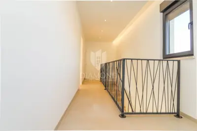 Villa 200 m², Poreč - pool 45 m² and balcony 25 m² - 15