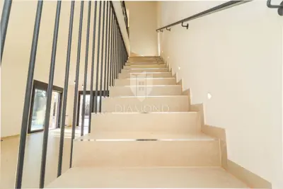 Villa 200 m², Poreč - pool 45 m² and balcony 25 m² - 14
