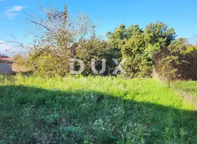 ISTRA, BARBAN - Mehrere Objekte zur Adaptierung in ruhiger Lage - 11
