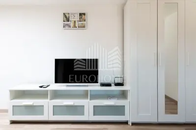 Wohnung 93 m², Črnomerec - ruhige Lage - 7