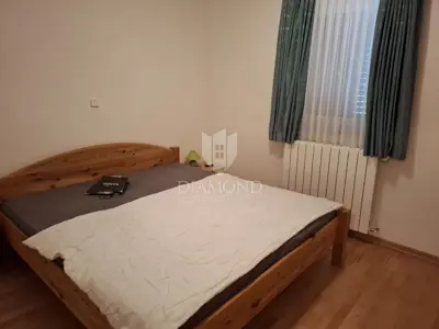 Velika kuća sa bazenom u Labinu - 19