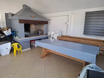 Velika kuća sa bazenom u Labinu - 9