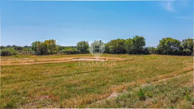 Baugrundstück 1.780 m², Vodnjan - Panoramablick - 5