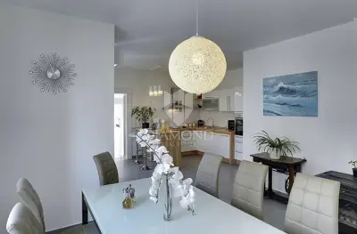 Kuća 300 m², Medulin - 500 m od mora - 10