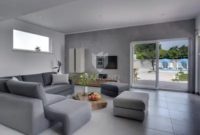 Kuća 300 m², Medulin - 500 m od mora - 7