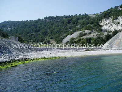 Agricultural land 30,500 m², Brač - first row to the sea - 8