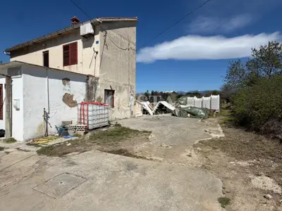 Kuća 160 m², Vrsi - centar mjesta, adaptacija - 2