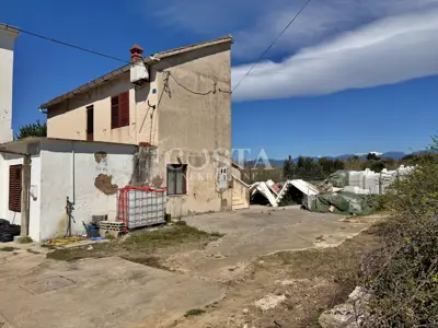 Kuća 160 m², Vrsi - centar mjesta, adaptacija - 5