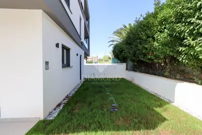 Apartment in Premantura, 2 bedrooms, terrace and pool