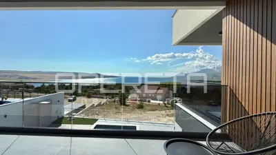 Vila s panoramskim pogledom na more i Velebit, 275 m² - 10