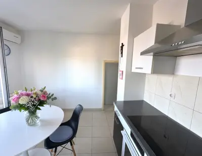Stan 42 m² u Ližnjanu, pogled na more i terasa - 2