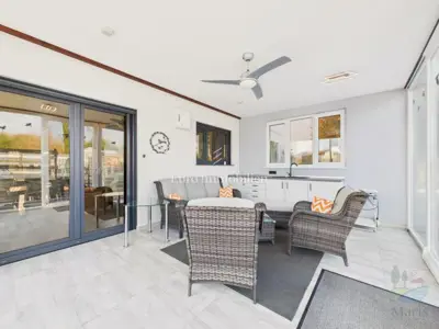 Kuća 291 m², Medulin - grijani bazen i jacuzzi - 8