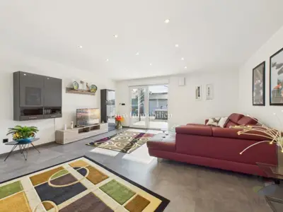 Kuća 291 m², Medulin - grijani bazen i jacuzzi - 14