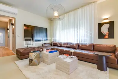 Stan 140 m², Vrhovec - renoviran i namješten