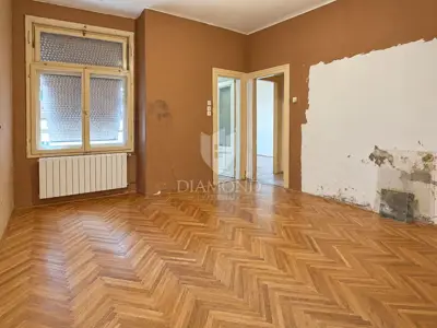 Stan 76 m², Rijeka Centar - za potpunu adaptaciju - 3