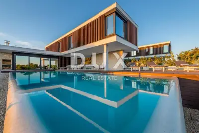 Villa 300 m², Primošten - Infinity-Pool und Meerblick - 7