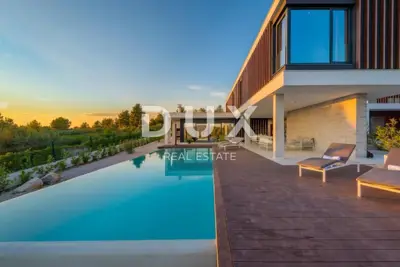 Villa 300 m², Primošten - Infinity-Pool und Meerblick - 6