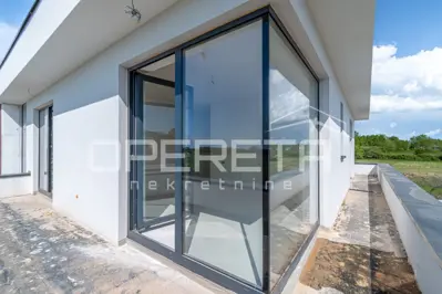 Haus 167 m², Poreč - in der Endphase des Baus - 13