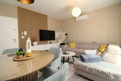 Stan 50 m², Saršoni - vrt 33 m² i parkirno mjesto - 4