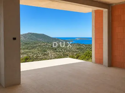 Wohnung 66,6 m², Primošten - 2 Zimmer + Wohnzimmer, Terrasse und Meerblick