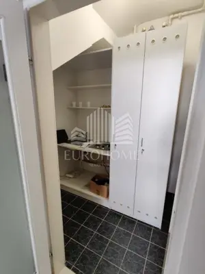 Gewerberaum 61 m², Trešnjevka - gepflegtes Ladenlokal zur Straße - 13